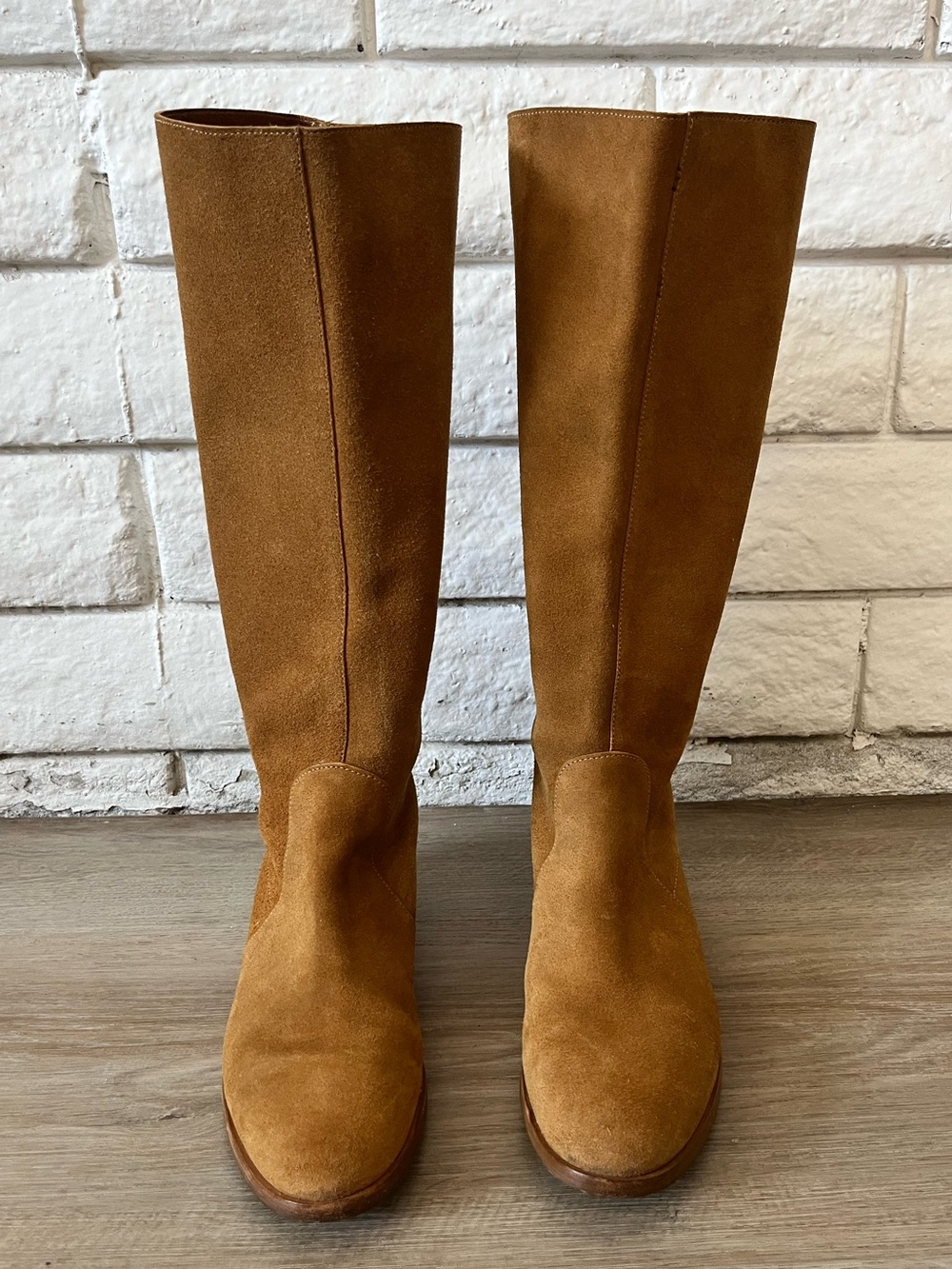 Sergio Rossi Chestnut Tan Suede Boot 38.5 - Picture 3 of 10